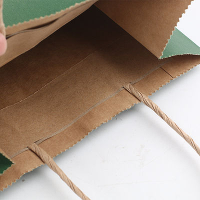 Geschenk-Tasche Kraftpapiers biologisch abbaubare weiße Einweggeschirr-130g 135g mit Griffen