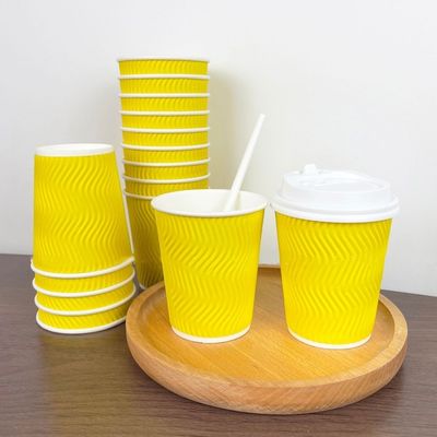 Wegwerfpapierschalen 4oz 120ml 8oz 250ml färben Kaffeetassen mit Deckel-Kräuselungs-Wand gelb