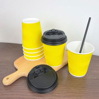 Wegwerfpapierschalen 4oz 120ml 8oz 250ml färben Kaffeetassen mit Deckel-Kräuselungs-Wand gelb